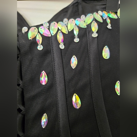 Masquerade gown size 8 brand new - Picture 14 of 16